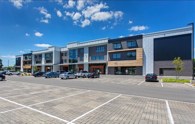 Building Photo - 1131 Fairview Ave