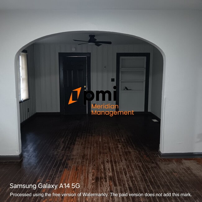 Building Photo - 1619 S Randolph St