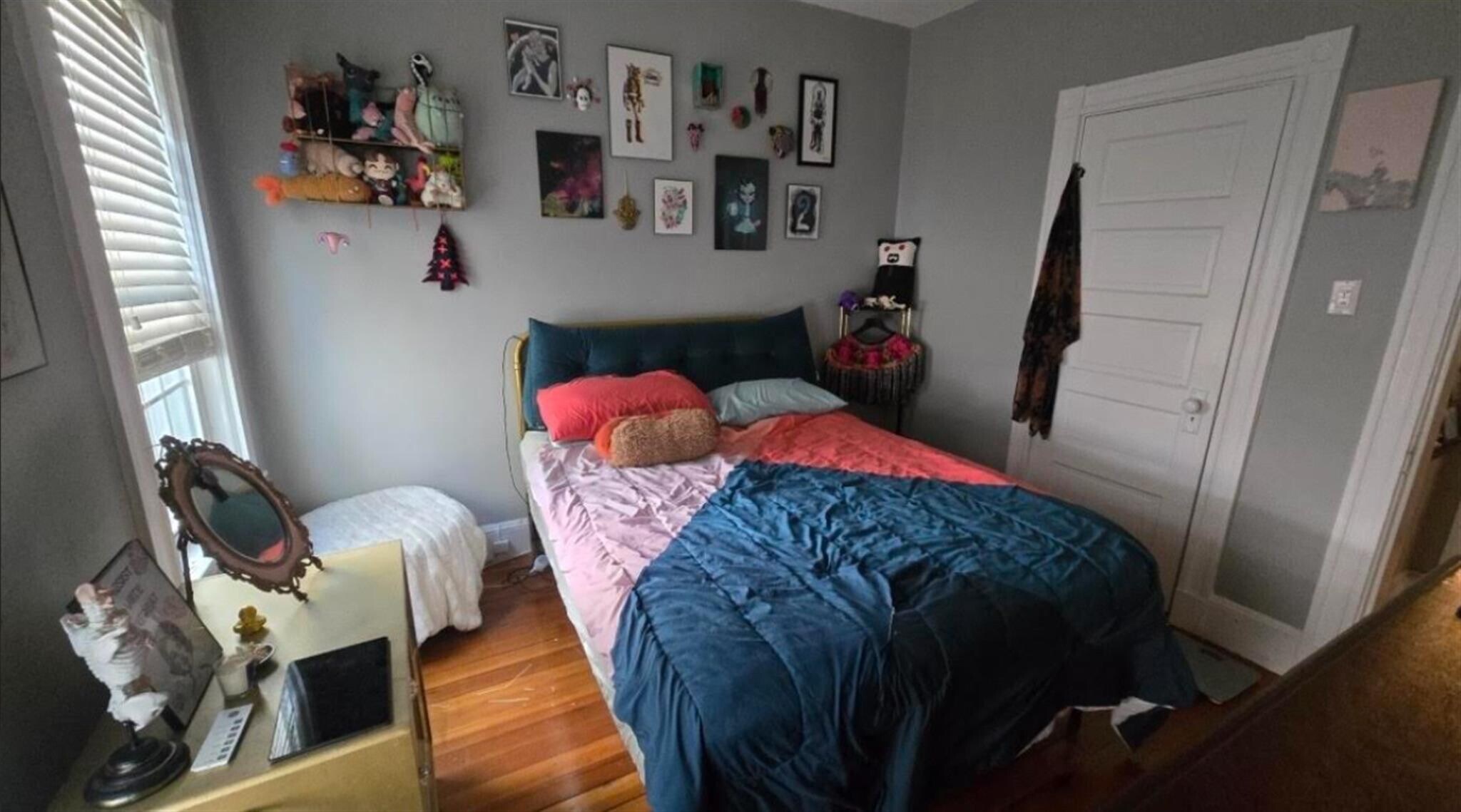 Building Photo - 835 Fellsway