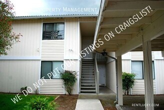 Building Photo - 2824 D Pl SE