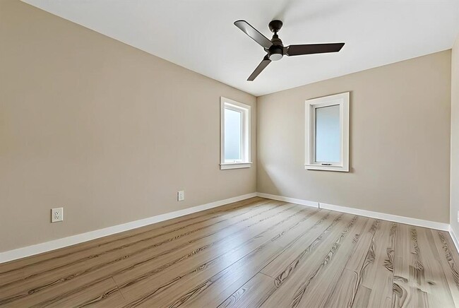 Building Photo - 7039 Comanche Trail