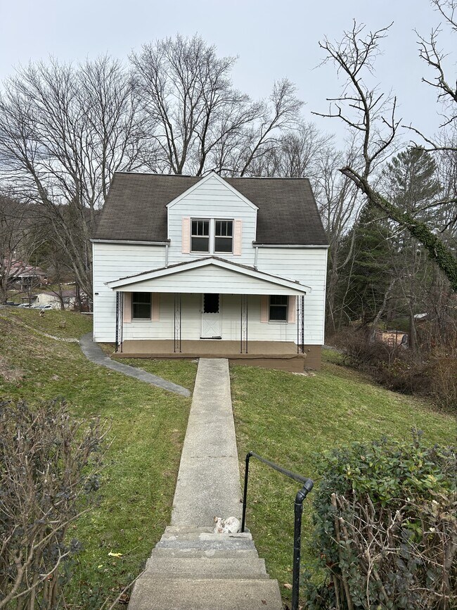 Building Photo - 4722 Coal Heritage Rd