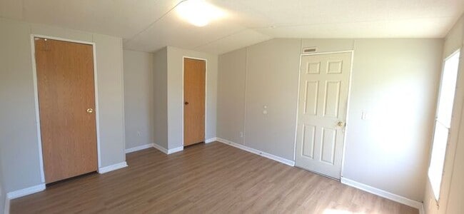 Building Photo - Spacious Dacula Mobile Home