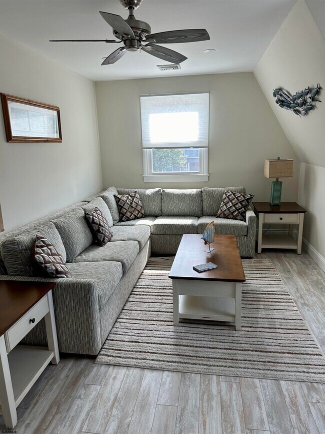 Building Photo - 4010 W Brigantine Ave