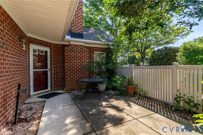 Building Photo - 1542 Patriot Cir