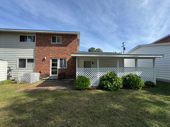 Building Photo - Missouri Property