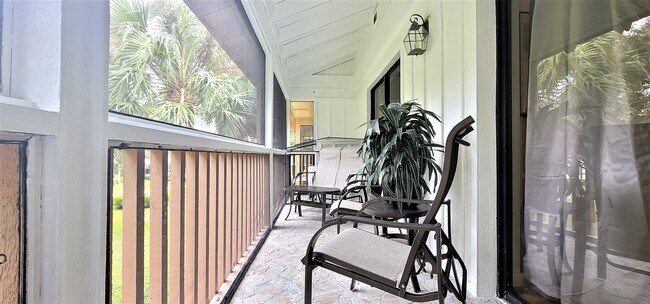 Building Photo - 157 Brackenwood Rd