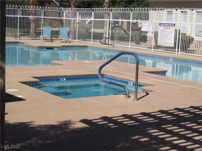 Building Photo - 833 Aspen Peak Loop