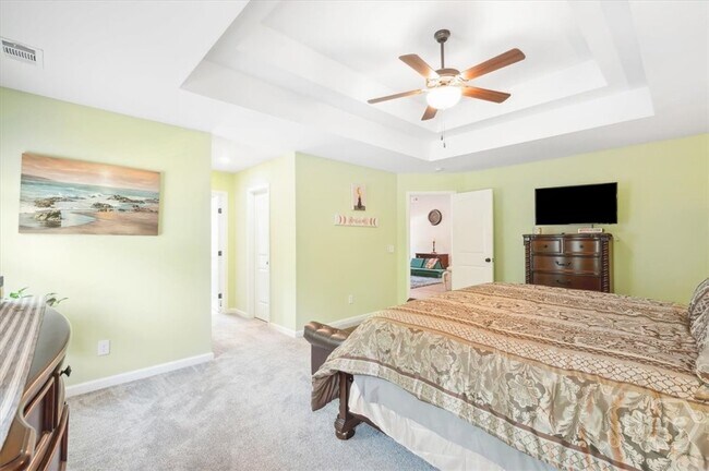 Building Photo - 3 Swallow Tail Cir