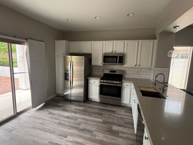 Building Photo - Upgraded 2 Bed, 2 Bath Home with Fireplace, Patio & Garage in 55+ Community