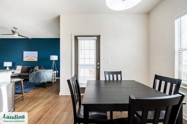 Building Photo - 2439 Casona Ln