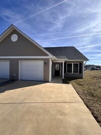 Building Photo - 5 Jackmia Way