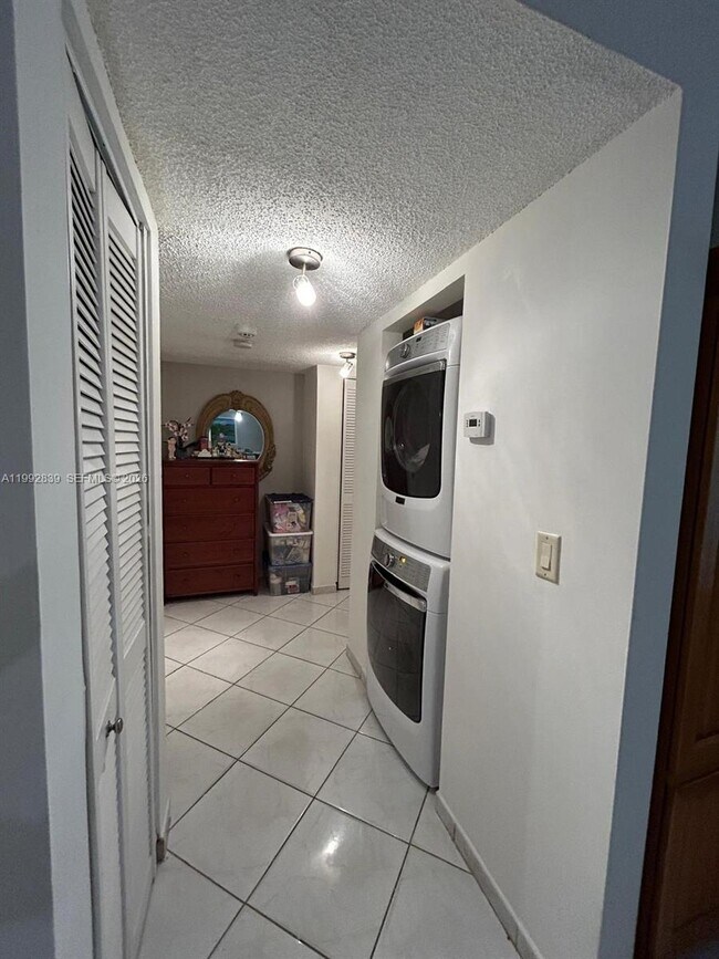 Building Photo - 17000 NW 67th Ave