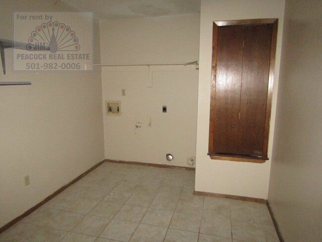 Building Photo - 513 King Pl