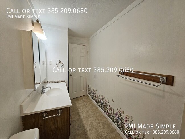 Building Photo - 1414 Lancelot Dr
