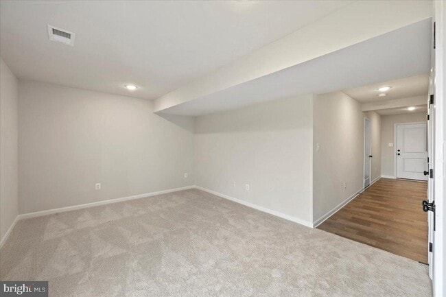 Building Photo - 31 Whimbrel Rd