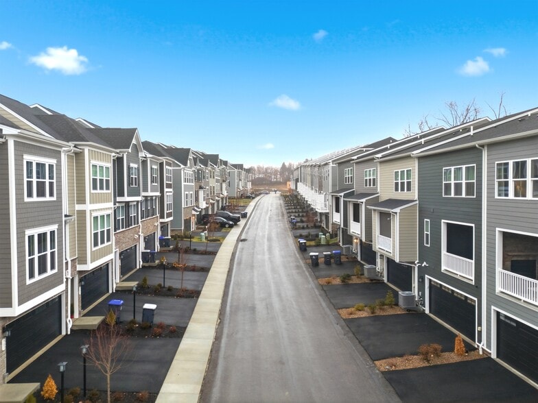 Building Photo - 343 Telluride Ln