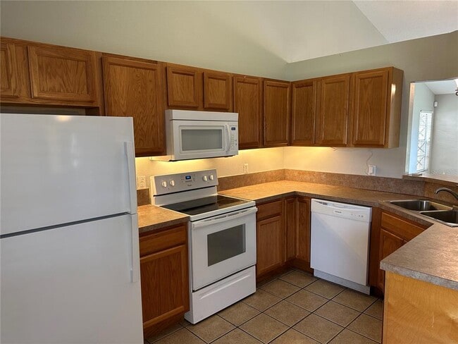 Building Photo - 9923 Dean Acre Dr