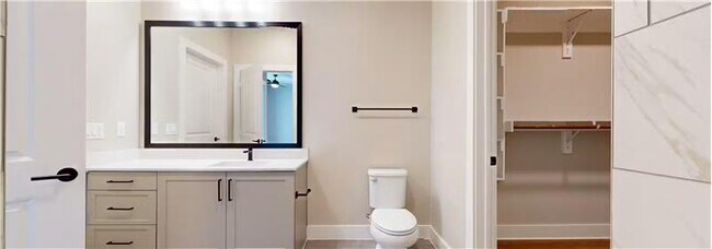 Building Photo - 2301 Aldrich St