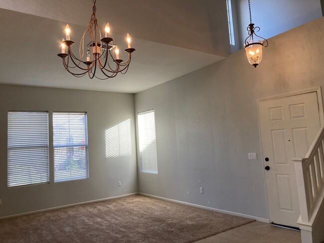 Building Photo - East Roseville Perfect