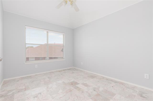 Building Photo - 1404 Hudspeth Dr