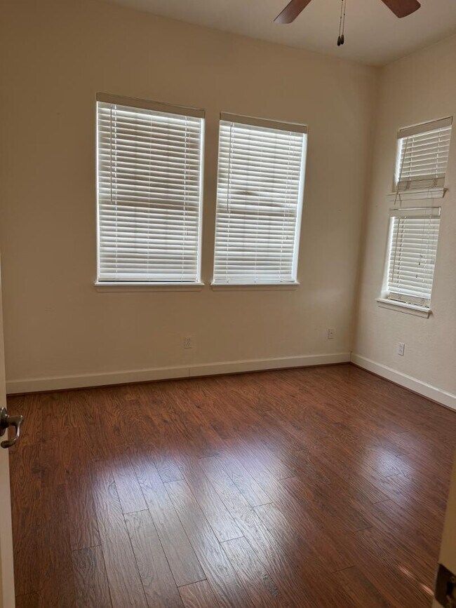 Building Photo - 4505 W McNeil St