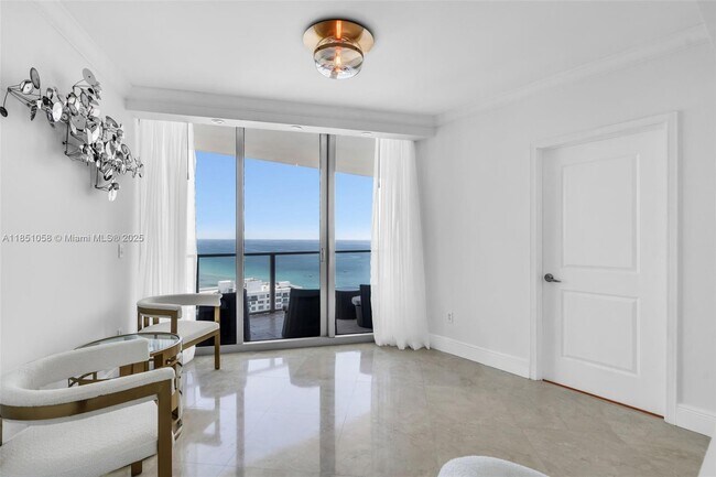 Building Photo - 3101 S Ocean Dr