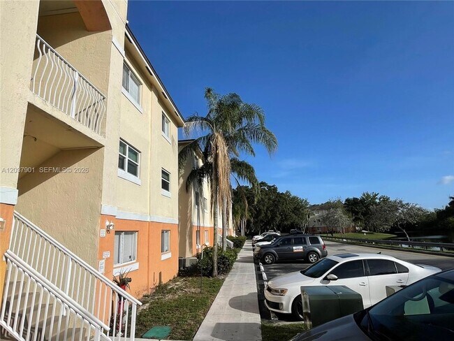 Building Photo - 3690 N 56th Ave