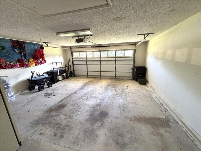Building Photo - 268 Lemonlily Ct