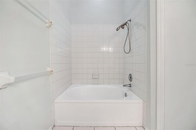 Building Photo - 2248 Lake Woodberry Cir