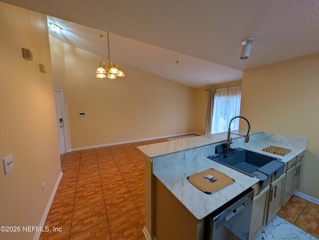 Building Photo - 6051 Maggies Cir
