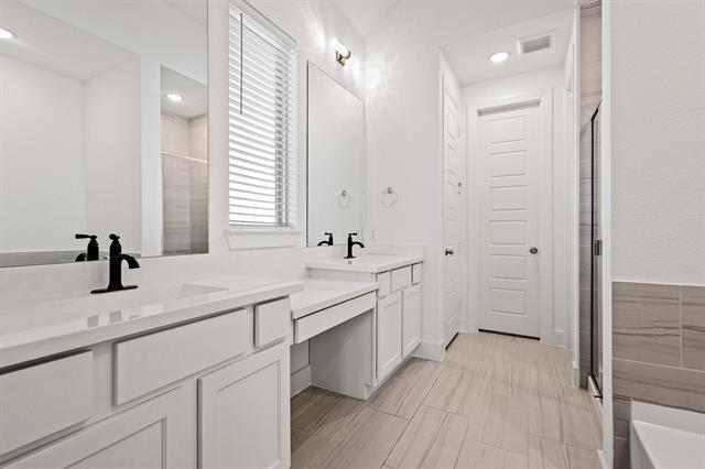 Building Photo - 1506 Snowdrop Dr