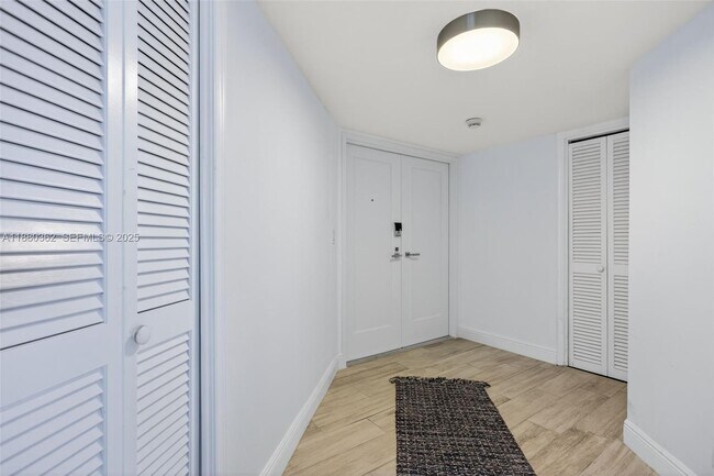 Building Photo - 1340 S Ocean Blvd