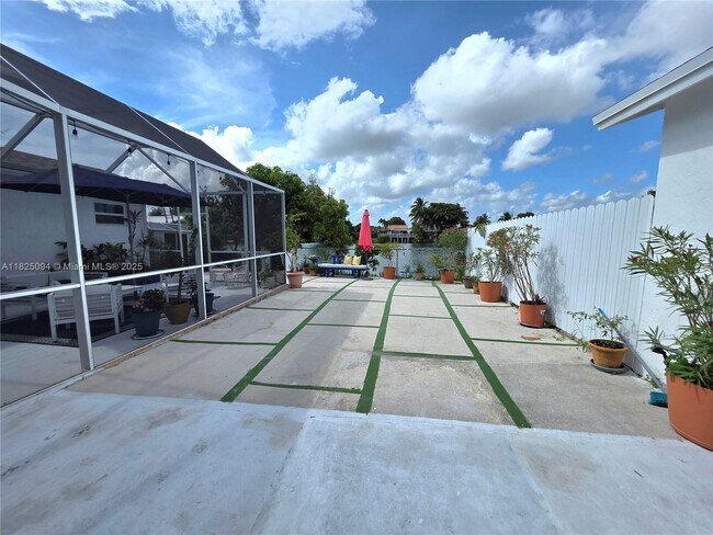 Building Photo - 12307 SW 195th Terrace