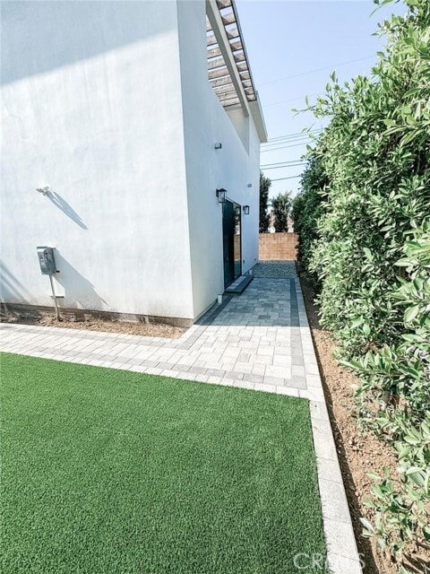 Building Photo - 18113 Marilla St