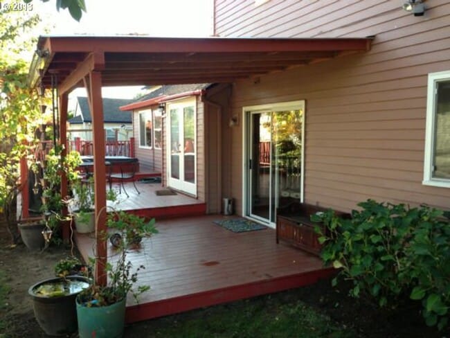Building Photo - 2228 NW 159th Pl