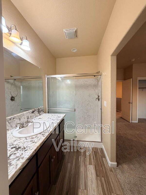 Building Photo - 584 Granada Court