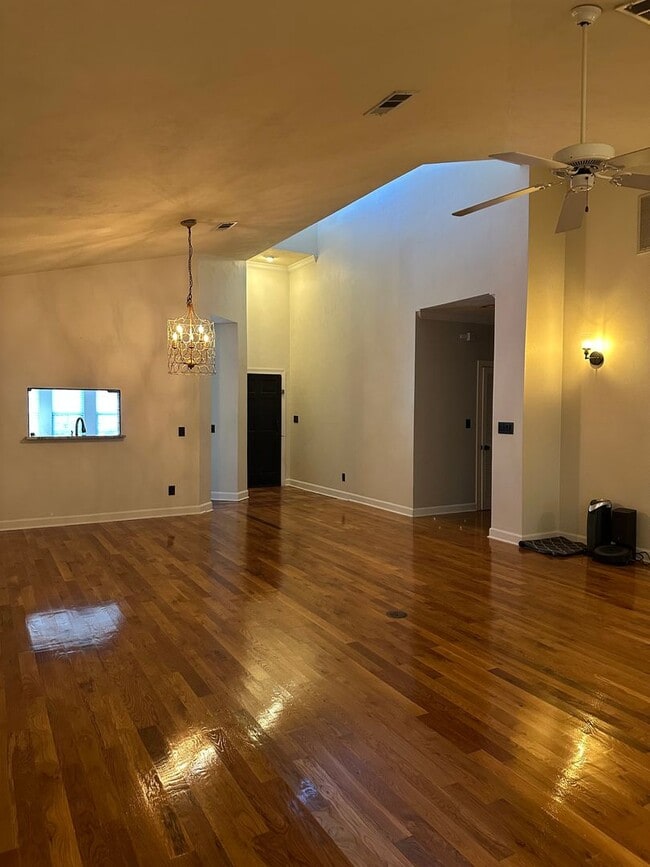 Building Photo - Killearn Pebble Creek HOA Community 2/2 Si...