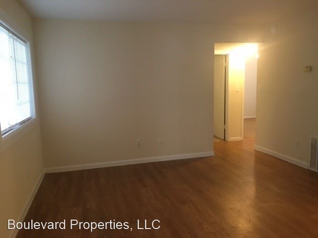 Building Photo - 136 Grady Ave