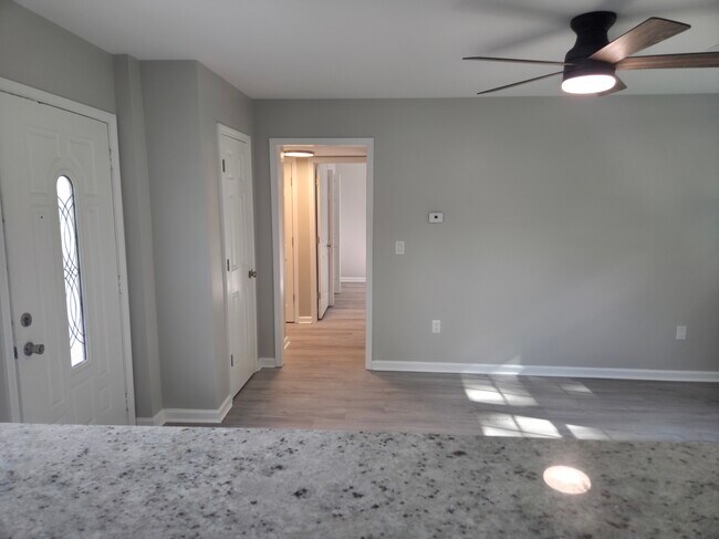 Building Photo - 4509 Deauville Way