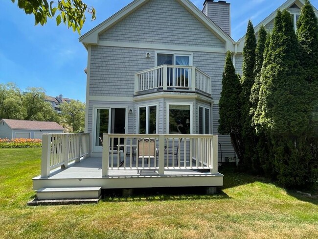 Building Photo - 15 Hammersmith Rd