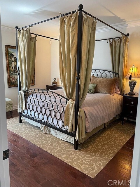 Building Photo - 504 Avocado Ave