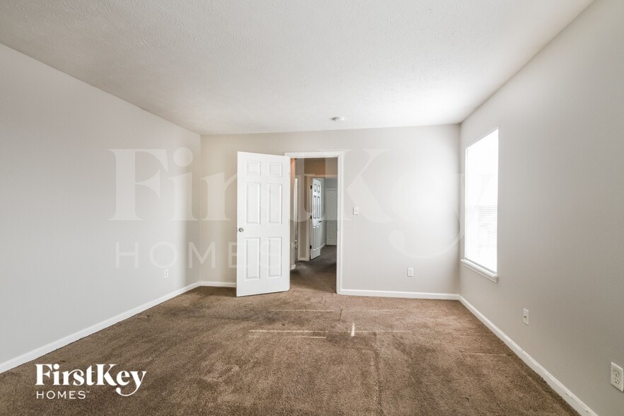 Building Photo - 11618 Congressional Ln