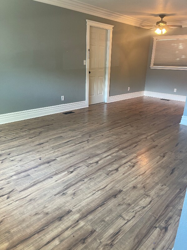 Building Photo - 5063 Marabou Way