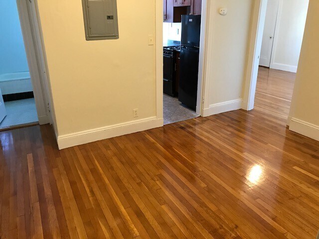 Building Photo - 116 Washington St