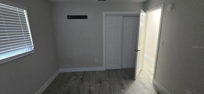 Building Photo - 3722 Rosemary Dr