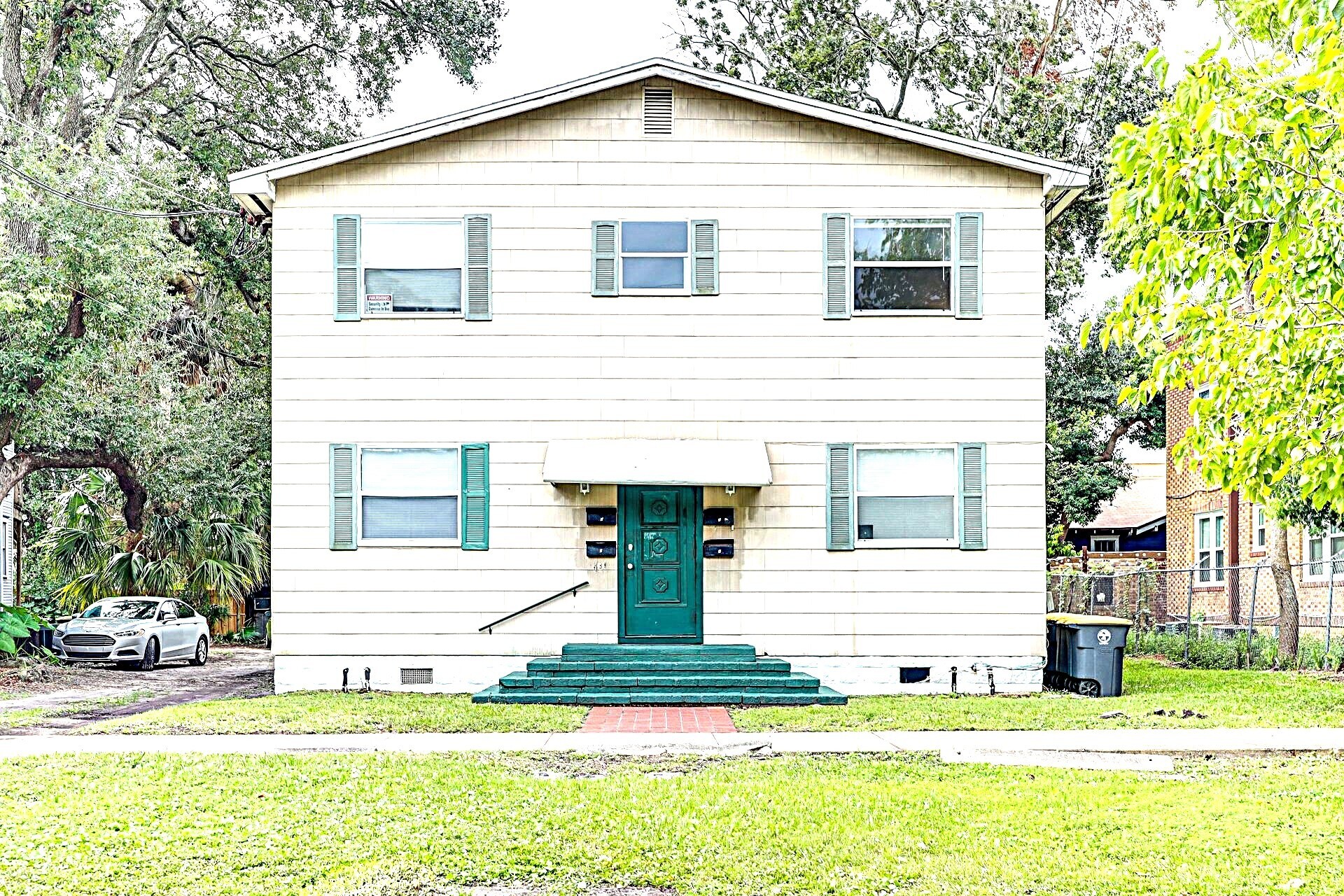 Property Front N View - 2604 Post St