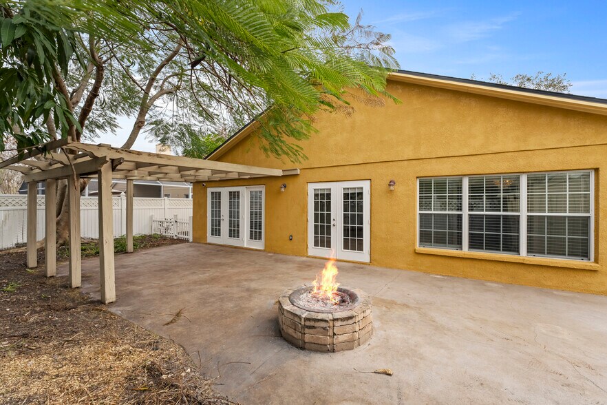 Building Photo - 11944 Cheltinham Dr