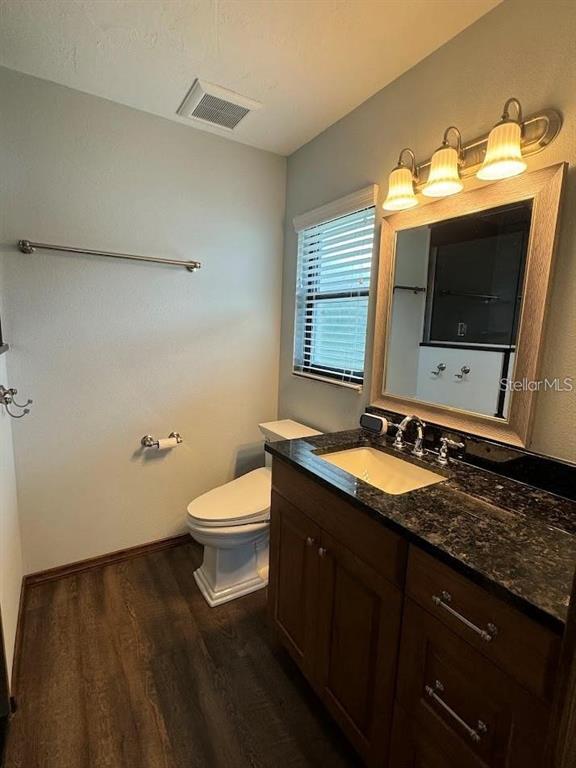 Building Photo - 5033 Vivienda Way