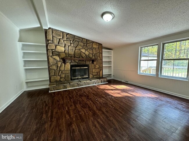 Building Photo - 340 Faucetts Rd